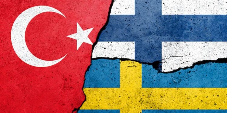 تركيا والسويد وفنلندا تجتمع في بروكسل الخميس