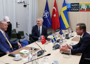 قمة الناتو ترحب باتفاق أردوغان وستولتنبرغ وكريستيرسون