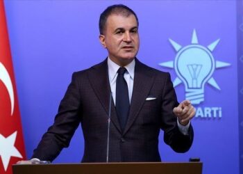 “العدالة والتنمية” التركي يطالب السويد بسياسة “متزنة” ضد الكراهية